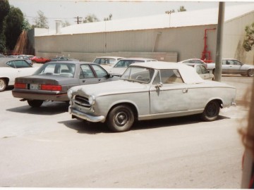 Peugeot 403 Cabriolet - Samoch&oacute;d porucznika Columbo